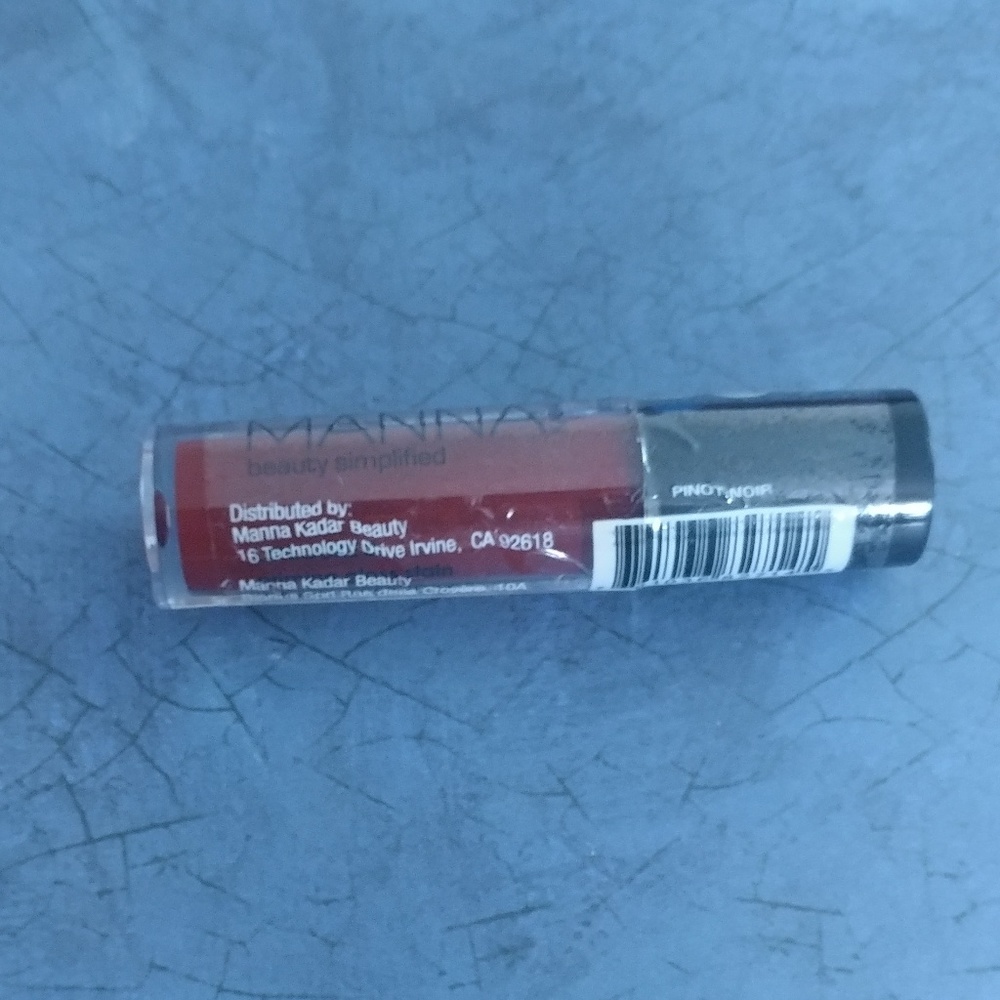 Manna Kadar Beauty Lip Gloss